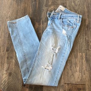 Hollister distressed jeans